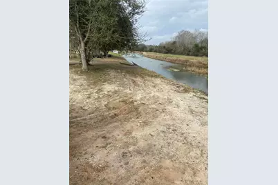 815 E Jasmine Street, Fresno, TX 77545 - Photo 1