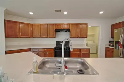 6714 Lindale Springs Lane, Katy, TX 77449 - Photo 17