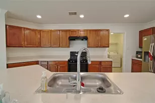 6714 Lindale Springs Ln, Katy, TX 77449 - Photo 17