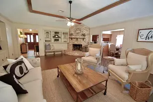 11710 Glenway Dr, Houston, TX 77070 - Photo 5