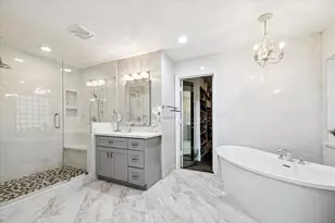 242 Vanderpool Ln, Houston, TX 77024 - Photo 1