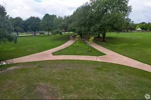 242 Vanderpool Ln, Houston, TX 77024 - Photo 43