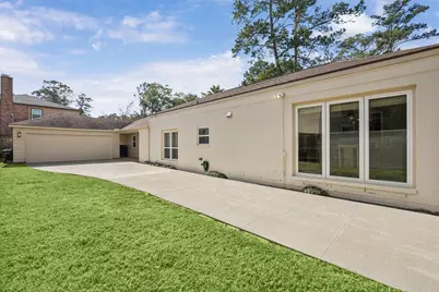 242 Vanderpool Lane, Houston, TX 77024 - Photo 35