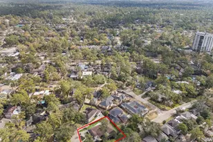 242 Vanderpool Ln, Houston, TX 77024 - Photo 39