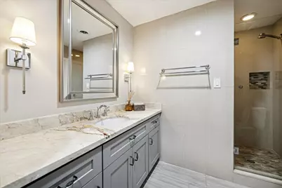 242 Vanderpool Lane, Houston, TX 77024 - Photo 33