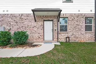 218 Skybranch Ct, Conroe, TX 77304 - Photo 9
