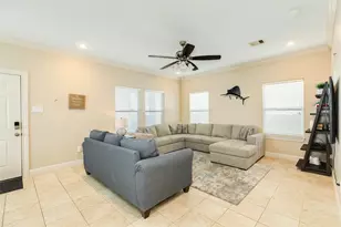 1418 Ave M 1/2, Galveston, TX 77550 - Photo 7