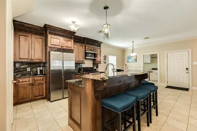 1418 Avenue M 1/2, Galveston, TX 77550 - Photo 11