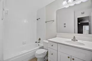 8527 Hearth Dr, Houston, TX 77054 - Photo 13