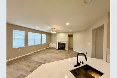 16519 Village View Trail, Sugar Land, TX 77498 - Photo 7