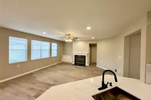 16519 Village View Trail, Sugar Land, TX 77498 - Photo 7