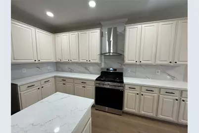 16519 Village View Trail, Sugar Land, TX 77498 - Photo 5