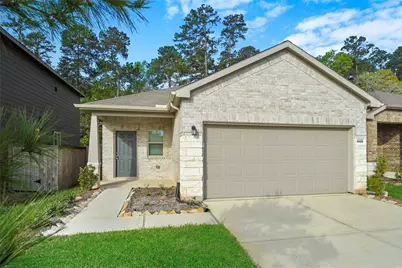 10429 Pineland Drive, Conroe, TX 77378 - Photo 1