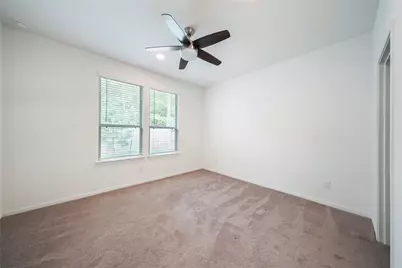 10429 Pineland Drive, Conroe, TX 77378 - Photo 15