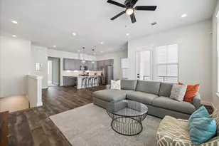 5723 White Magnolia St., Houston, TX 77091 - Photo 3