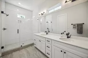 5723 White Magnolia St., Houston, TX 77091 - Photo 7