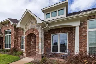 3334 Spring Landing Ln, Pearland, TX 77584 - Photo 1