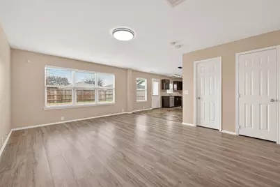 15007 Sugar Sands Drive, Sugar Land, TX 77498 - Photo 11