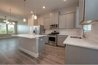 7703 Rainbow Close Lane, Houston, TX 77055 - Photo 21