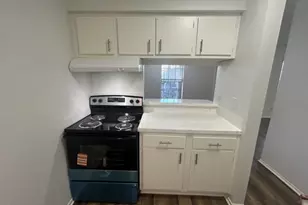 5550 N Braeswood Blvd, Houston, TX 77096 - Photo 3