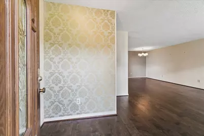 14173 Misty Meadow Lane, Houston, TX 77079 - Photo 9
