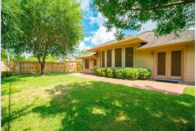 7415 Vine Grove Court, Cypress, TX 77433 - Photo 13