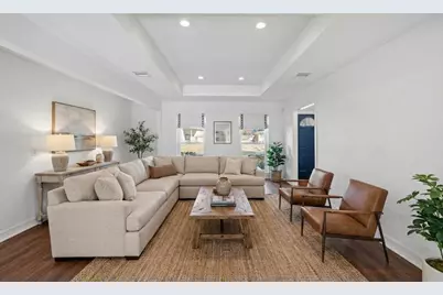 10151 Brinwood Drive, Houston, TX 77043 - Photo 1