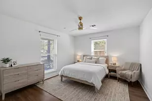 10151 Brinwood Dr, Houston, TX 77043 - Photo 5