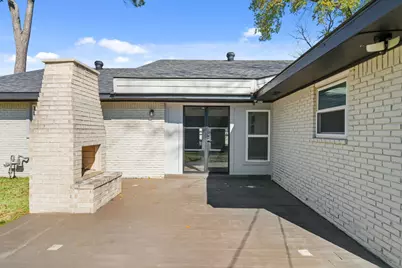 10151 Brinwood Drive, Houston, TX 77043 - Photo 21