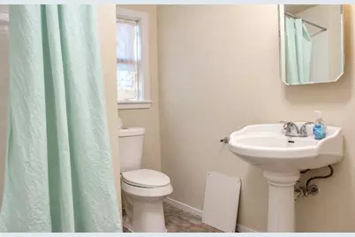 110 W Brenda Street, Houston, TX 77076 - Photo 13