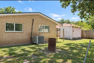 110 W Brenda St, Houston, TX 77076 - Photo 21