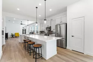 2318 Forest Flower, Tomball, TX 77375 - Photo 9