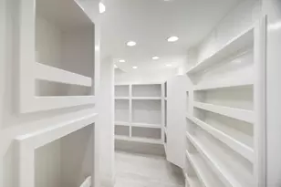 10887 Decatur St, Willis, TX 77318 - Photo 19