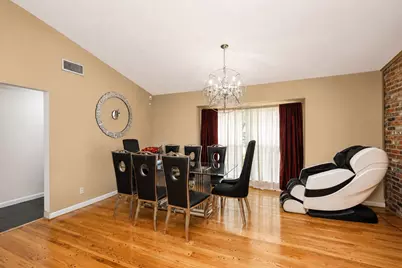 7718 Hiawatha Drive, Houston, TX 77036 - Photo 11