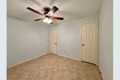 9019 Autumnsong Drive, Houston, TX 77064 - Photo 19