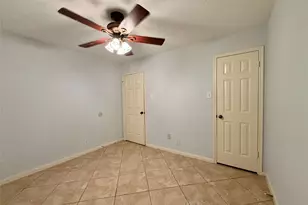 9019 Autumnsong Dr, Houston, TX 77064 - Photo 19