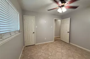 9019 Autumnsong Dr, Houston, TX 77064 - Photo 21