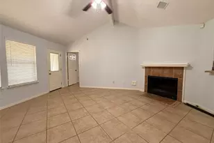 9019 Autumnsong Dr, Houston, TX 77064 - Photo 9