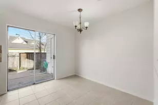 2808 Grants Lake Blvd, Sugar Land, TX 77479 - Photo 11