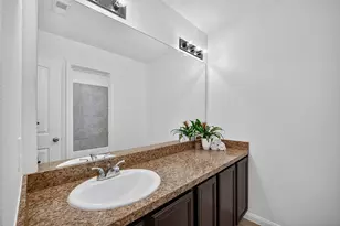 11803 Red Hummingbird Dr, Houston, TX 77047 - Photo 11