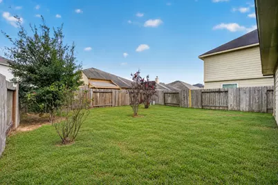 11803 Red Hummingbird Drive, Houston, TX 77047 - Photo 21