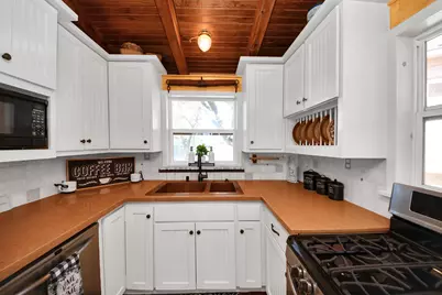 1121 6th Street, San Leon, TX 77539 - Photo 11