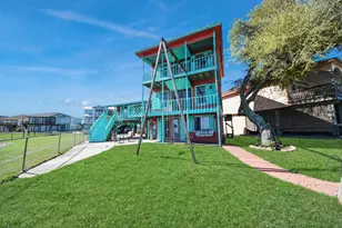 1121 6th St, San Leon, TX 77539 - Photo 45