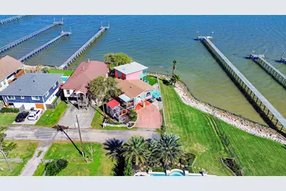 1121 6th Street, San Leon, TX 77539 - Photo 3