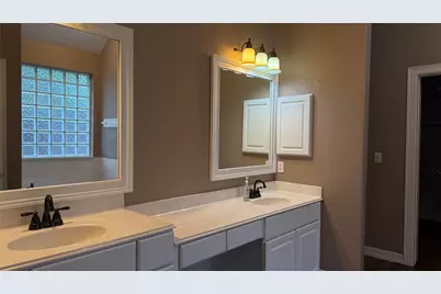 17522 Whispering Star Court, Houston, TX 77095 - Photo 11