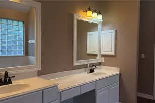 17522 Whispering Star Ct, Houston, TX 77095 - Photo 11