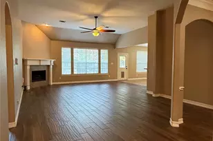 17522 Whispering Star Ct, Houston, TX 77095 - Photo 5