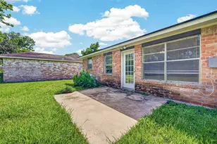 5319 Ridge Turn Dr, Houston, TX 77053 - Photo 33