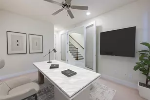 1222 W Dallas St, Houston, TX 77019 - Photo 5