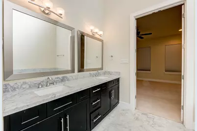 1222 W Dallas Street, Houston, TX 77019 - Photo 41